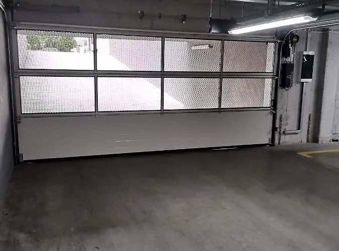 Nagrobli * Vratislav